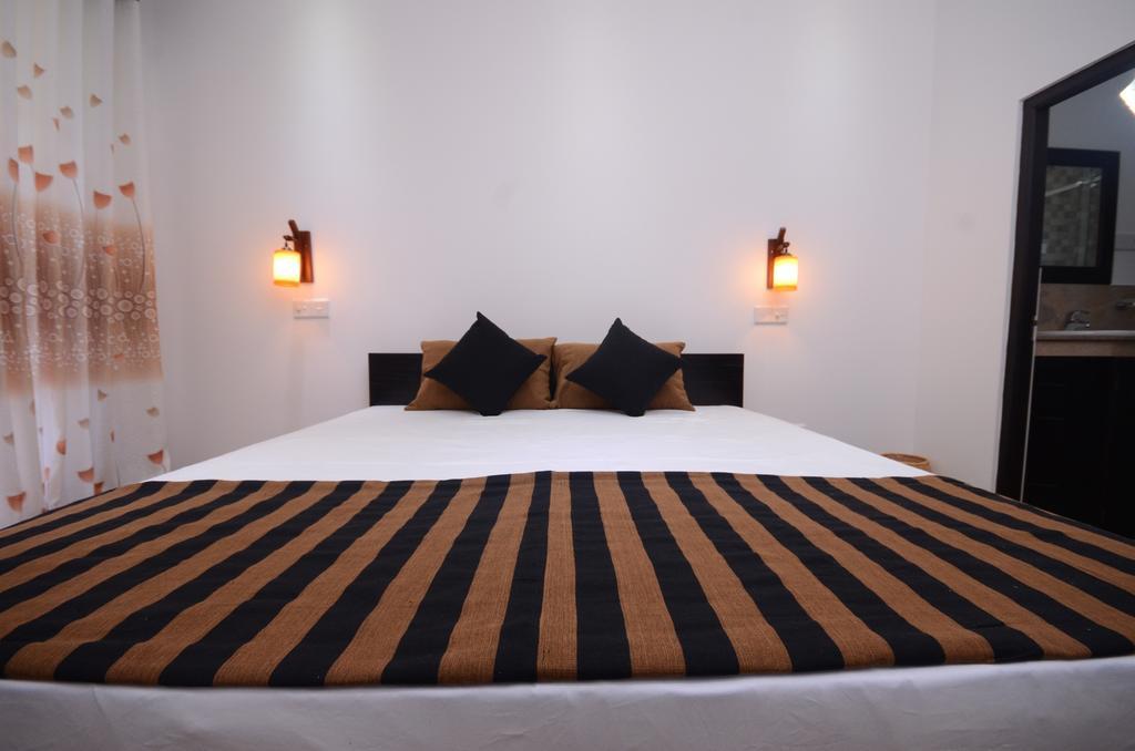 L&D Lodge Hikkaduwa Room photo